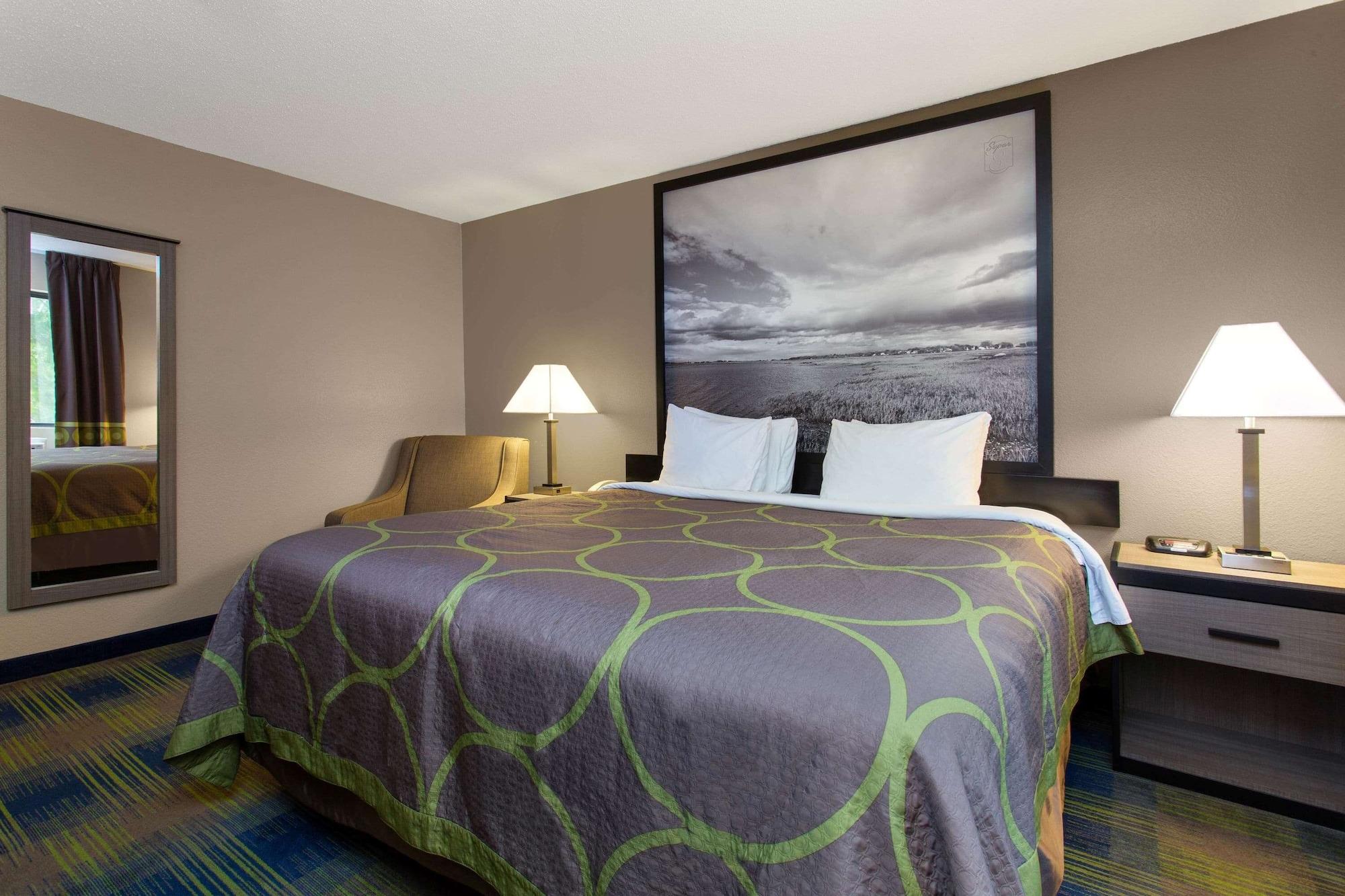 Super 8 By Wyndham Cromwell/Middletown Hotel Bagian luar foto